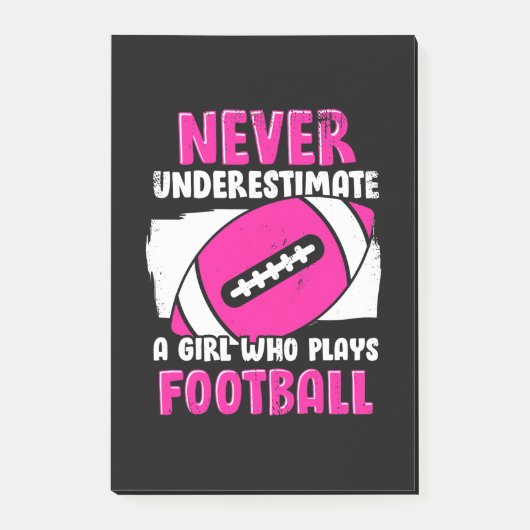 Nooit een meisje onderschatten dat Football speelt Post-it® Notes (Voorkant)