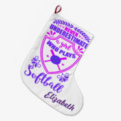 Nooit een meisje onderschatten dat Softball speelt Grote Kerstsok (Voorkant (Hangend))