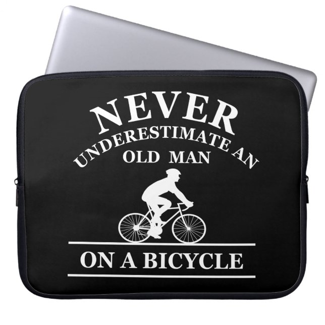 nooit een oud man op een fiets onderschatten laptop sleeve (Voorkant)