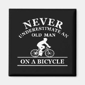 nooit een oud man op een fiets onderschatten magneet (Voorkant)