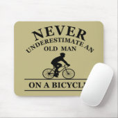 nooit een oud man op een fiets onderschatten muismat (Met muis)