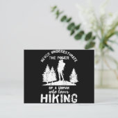 Nooit een vrouw onderschatten die meisjes aan het  briefkaart (Staand voorkant)