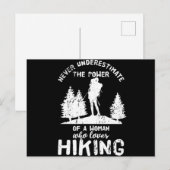 Nooit een vrouw onderschatten die meisjes aan het  briefkaart (Voorkant / Achterkant)