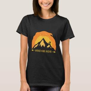 Nooit eenmalig Dog-eigenaar van Dog Hiking hechten T-shirt