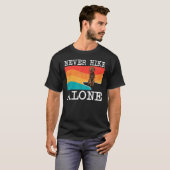 Nooit eenzame Wirehaered Pointing Griffon Graph T-shirt (Voorkant volledig)