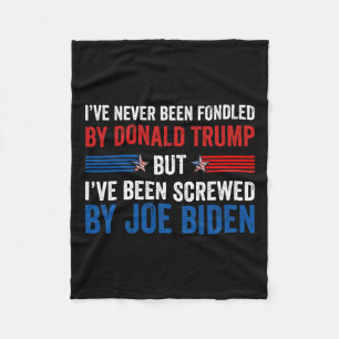 Nooit geflikt door Donald Trump maar Joe Biden 2 Fleece Deken