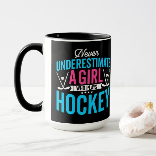 Nooit Girl Hockey onderschatten Mok (Met donut)