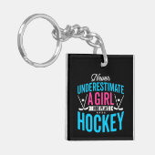 Nooit Girl Hockey onderschatten Sleutelhanger (Voorkant Links)
