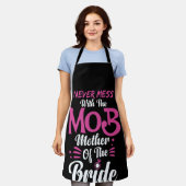 Nooit meer met de moeder van de bruid schort (Gedragen)
