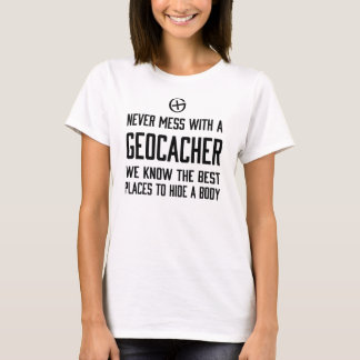 Nooit met een Geocacher... T-shirt