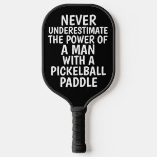 NOOIT ONDERSCHATTING EEN MAN PICKLEBALL PADDLES