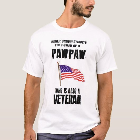 NOOIT ONDERSCHATTING VAN DE VETERAN VAN DE POWER P T-SHIRT (Voorkant)