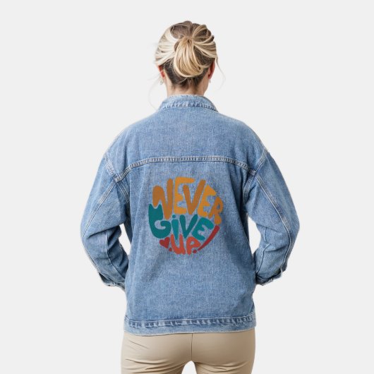 Nooit opgeven - Motivatie bericht bevestigen Denim Jacket (Model)