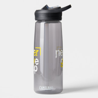 Nooit Opgeven Motiverende Getypte Lettertypografie Waterfles