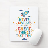 Nooit opgeven omdat het tijd kost muismat (Met muis)