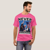 Nooit overgeven t-shirt (Voorkant volledig)
