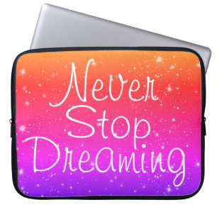 Nooit stoppen met dromen van regenboogsterren laptop sleeve