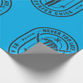 Nooit te laat Skeleton Surfer Chick Ocean Vibes Cadeaupapier