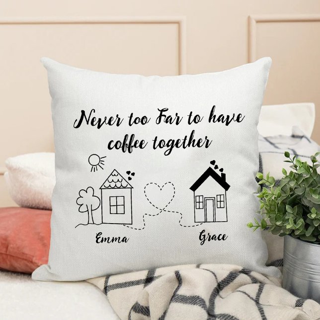 Nooit te ver om samen koffie te drinken BFF Sister Kussen (Never Too Far To Have Coffee Together Bff Sister Throw Pillow)