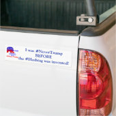 # Nooit Trump Bumpersticker (Op Truck)
