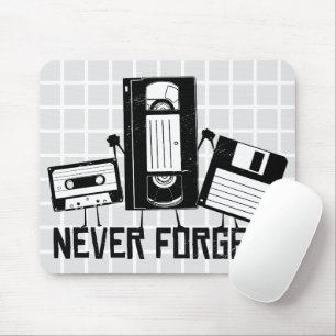 Nooit Vergeten Retro Grid Muismat