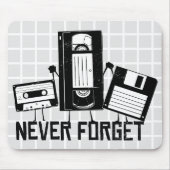 Nooit Vergeten Retro Grid Muismat (Voorkant)