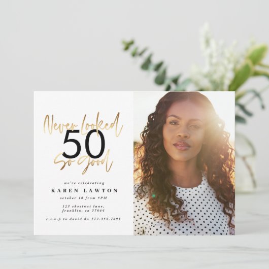 Nooit zag er zo goed foto verjaardag uitnodiging (Staand voorkant)