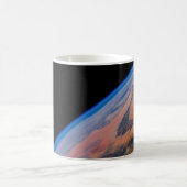 Noord-Afrika en de grote Libische woestijn. Koffiemok (Center)