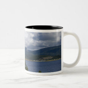Noord-Amerika, Canada, Newfoundland en 2 Tweekleurige Koffiemok