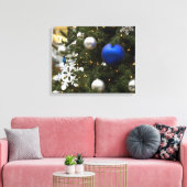 Noord-Amerika. Kerstversiering aan boom. Canvas Afdruk (Insitu (Woonkamer))