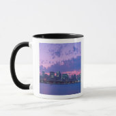 Noord-Amerika, VS, IL. Chicago silhouet bij scheme Mok (Links)