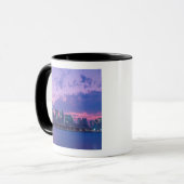 Noord-Amerika, VS, IL. Chicago silhouet bij scheme Mok (Voorkant links)