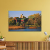 Noord-Amerika, VS, Wisconsin. Red Barn in Canvas Afdruk (Insitu (Woonkamer))