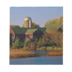 Noord-Amerika, VS, Wisconsin. Rode schuur in Notitieblok
