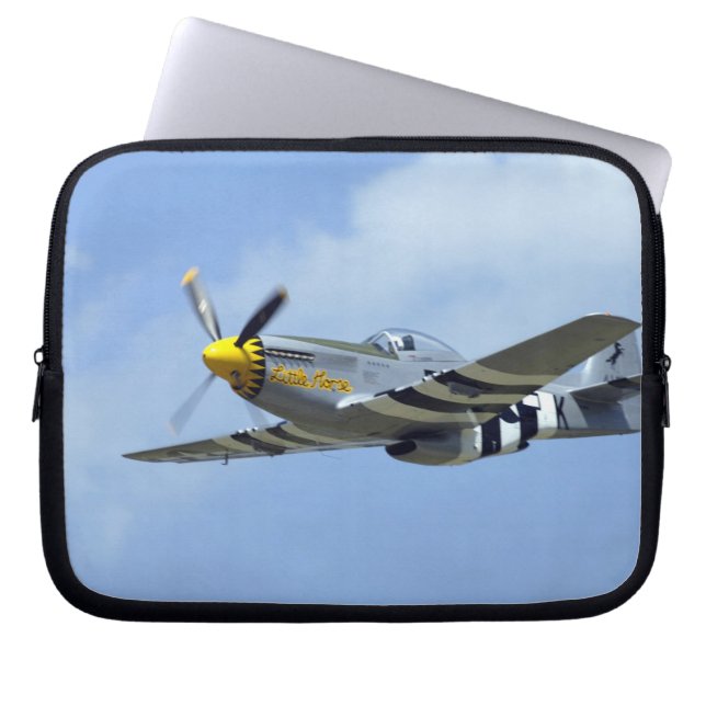 Noord-Amerikaanse P-51D Mustang, Little Horse Laptop Sleeve (Voorkant)