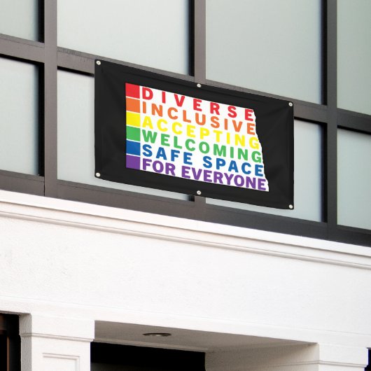 Noord-Dakota (wit) LGBTQ veilige ruimte Spandoek (Buitenkant Gebouw)