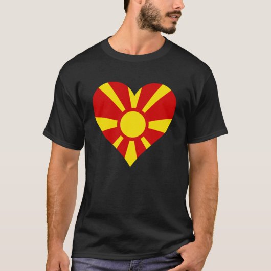 Noord-Macedonië Vlag Hart Geschenken Liefde Noord- T-shirt (Voorkant)