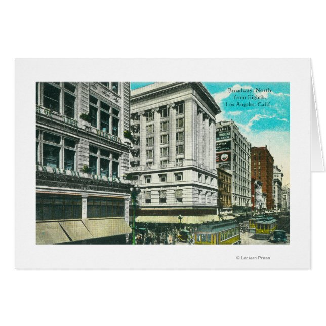 Noordelijk Uitzicht van Broadway vanaf achtste (Voorkant Horizontaal)