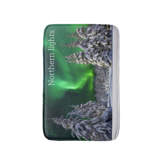 Noordelijke lichten tijdens de winter badmat (Voorkant Verticaal)