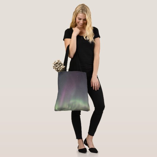 Noordelijke lichten tote bag (Op model)