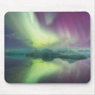 Noorderlicht in lagune Jokulsarlon, IJsland Muismat