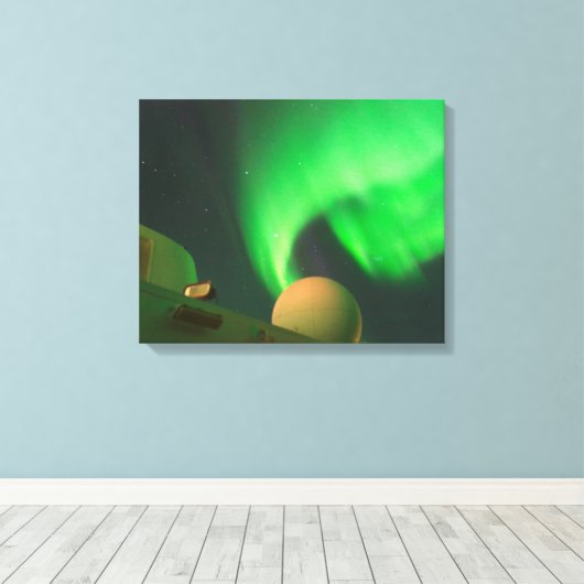 Noorderlicht vanaf een schip in Zee Canvas Afdruk (Insitu (Houten vloer))