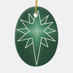 Noordoosterse kerstversiering, groen keramisch ornament
