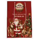 Noordpool Kerstman Rendier Kerstmis Aangepaste Na Medium Cadeauzakje (Achterkant)