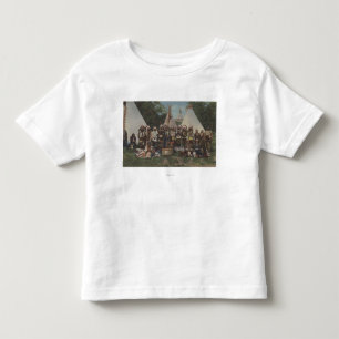 Noordwestelijke Indiërs op een pow wow voor de oo Kinder Shirts