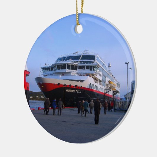 Noors cruiseschip keramisch ornament (Links)