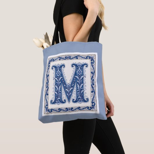 Noors Erfgoed M Monogram - Blauw Tote Bag (Dichtbij)