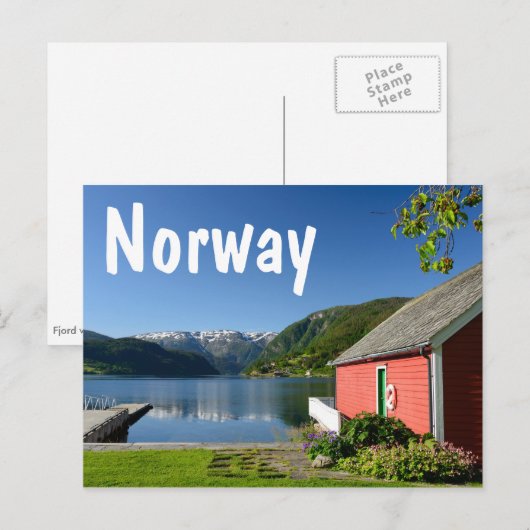 Noors fjord uitzicht met rood botenhuis briefkaart (Voorkant / Achterkant)