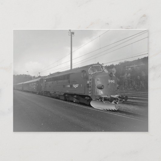 Noorse diesellocomotief di3 642 bij Dombas Briefkaart (Voorkant)