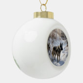 Noorse Elkhound liet het sneeuwkerst Keramische Bal Ornament (Links)